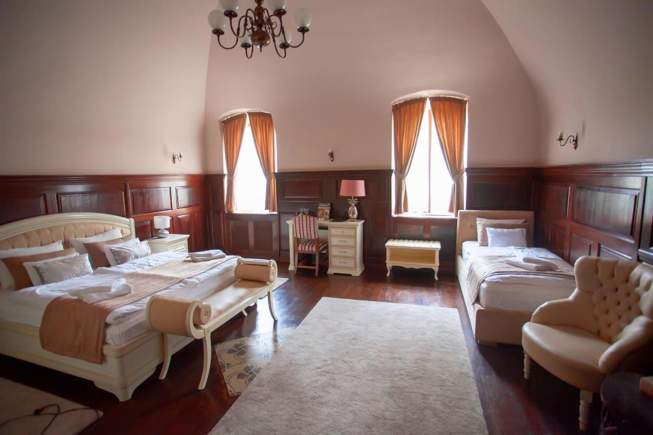 Belga Boutique Panzio Hotel 3*