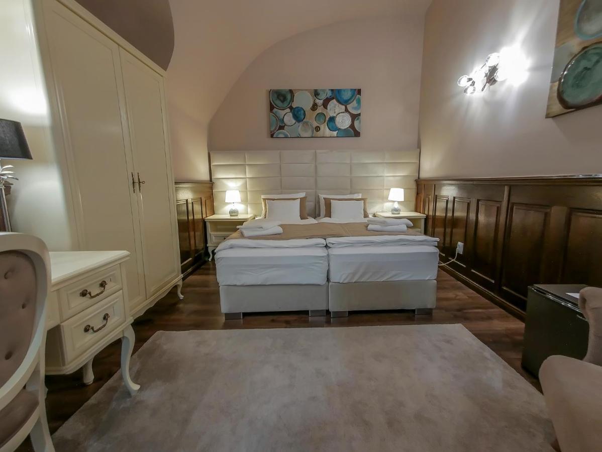 Belga Boutique Panzio Hotel
